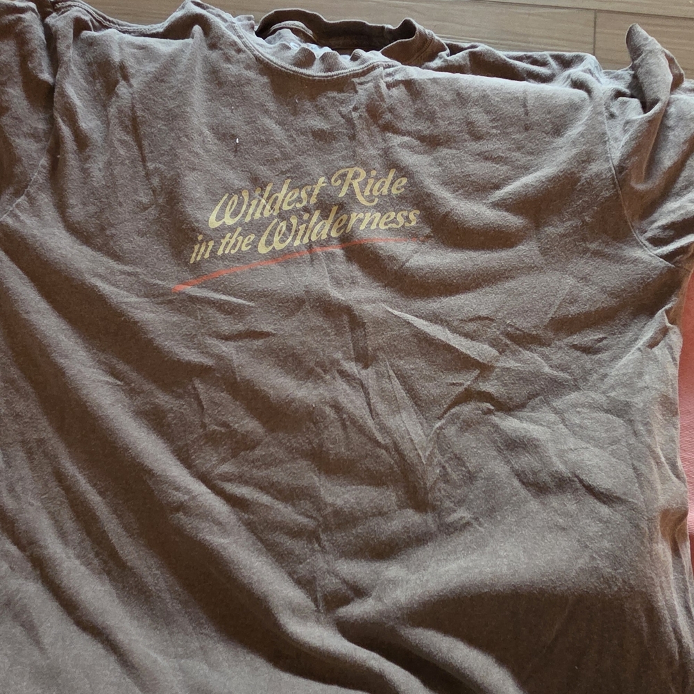 Brown Graphic Tee - Short Sleeve